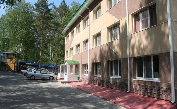 Гостиница Solnechny Bereg Zagorodny Club Среднеуральск-40